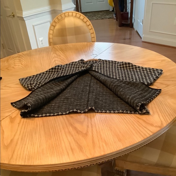 Jacket - Picture 4 of 4